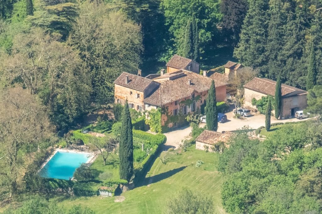 Birds eye view of George Clooney's new property, the Canadel estate in Brignoles.  The actor and his wife are the new owners of this eight million euros estate, located on the outskirts of Brignoles. this was confirmed by the mayor of Brignoles himself, Didier Bremond.