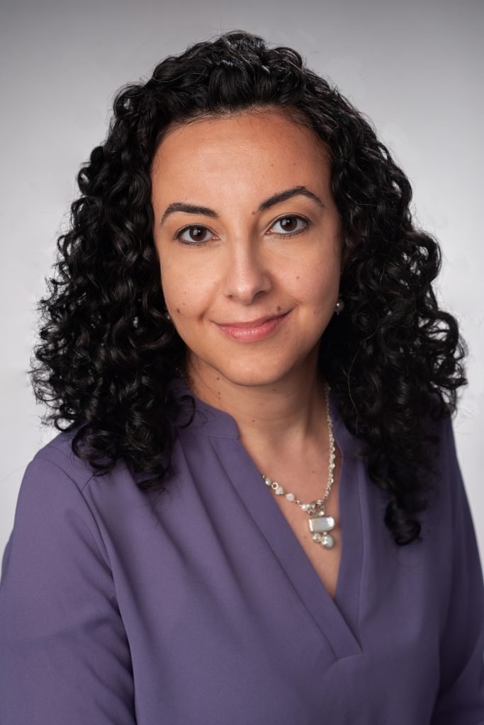 portrait of Lamis Abdelaaty