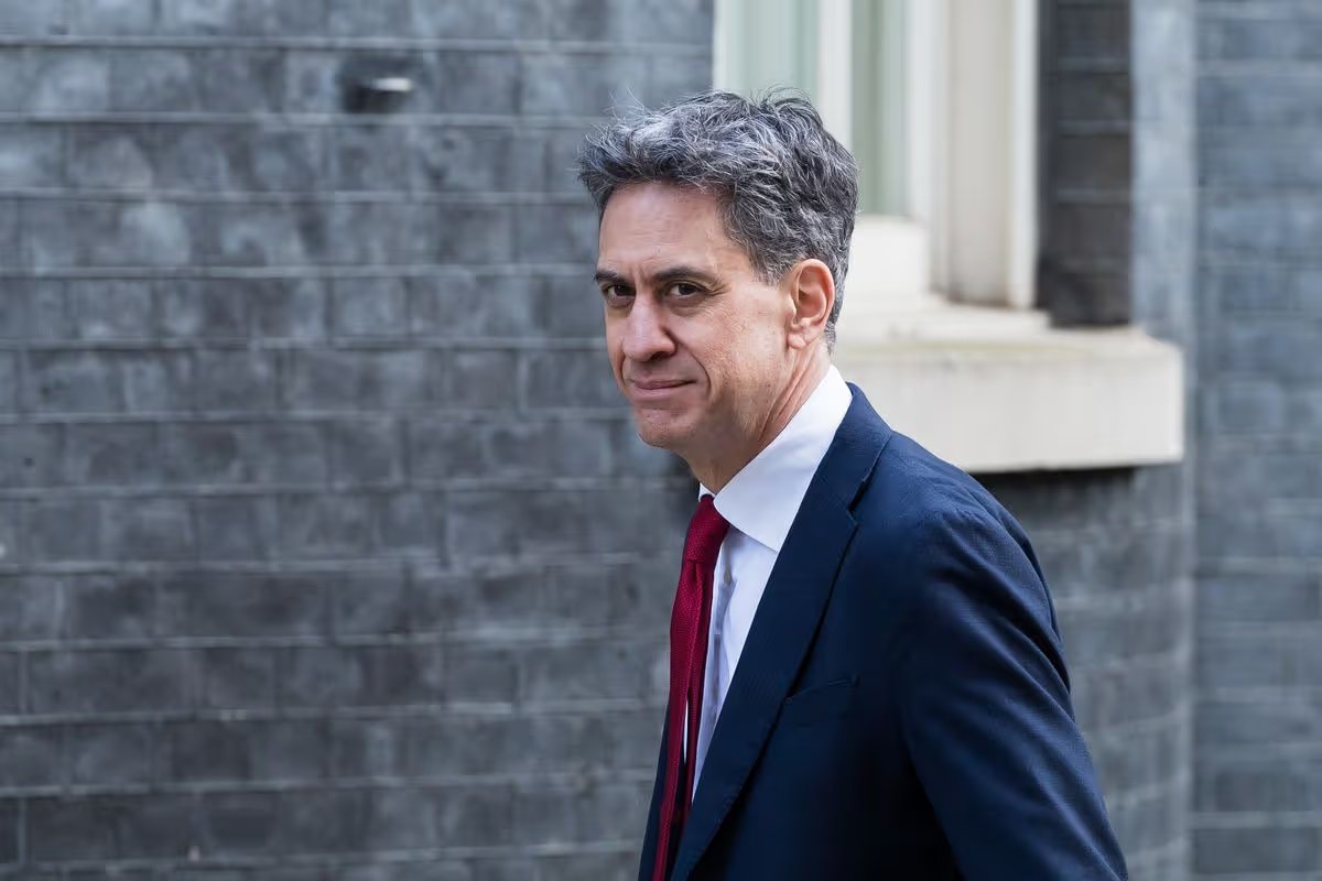 Ed Miliband says the Government is working 'at pace' on energy bill rules