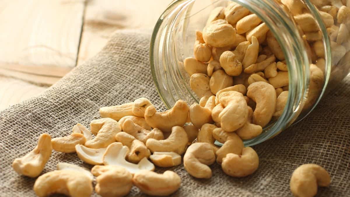 cashews