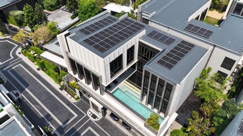 Rooftop solar power is proposed as the main prong of state efforts to promote clean energy.